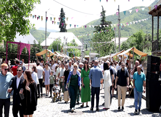 ადგილობრივ ბაზარზე ქართული ღვინოპროდუქციის პოპულარიზაციის სახელმწიფო პროგრამის ფარგლებში „ბოლნისის ადგილწარმოშობის დასახელების ღვინის ფესტივალი“ გაიმართა