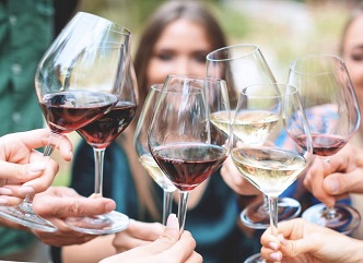 Wine tastings of Georgian wine were held in the largest supermarket chain in the USA, "H-E-B."