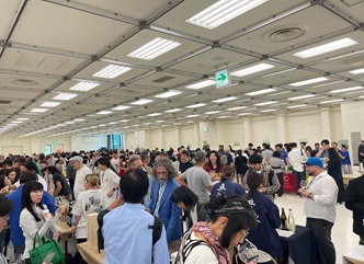 With the support of the National Wine Agency, four family-owned wine cellars participated in the “RAW Wine Tokyo” exhibition held in the capital of Japan, Tokyo.